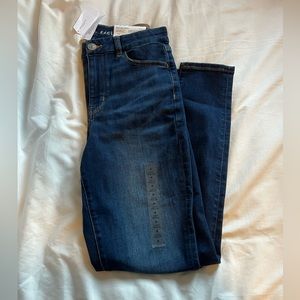 American Eagle Curvy High-Rise Jegging